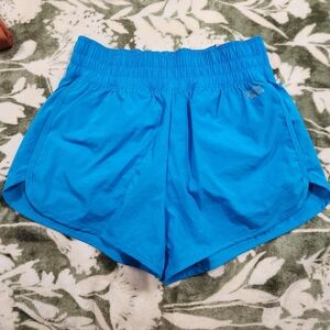 VS PINK Active Shorts